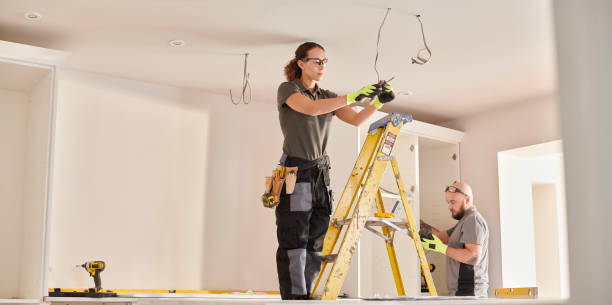 Best Electrical Outlet Repair  in Geneva, IN